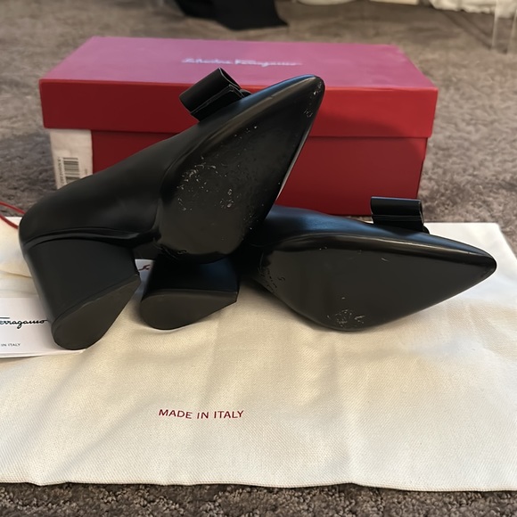 SALVATOR FERRAGAMO VIVA 85 HEELS - SIZE 5 - Picture 4 of 8
